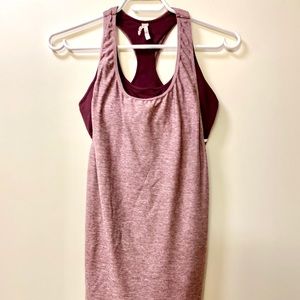 🔥Free w/purchase - Under Armour workout top (S)